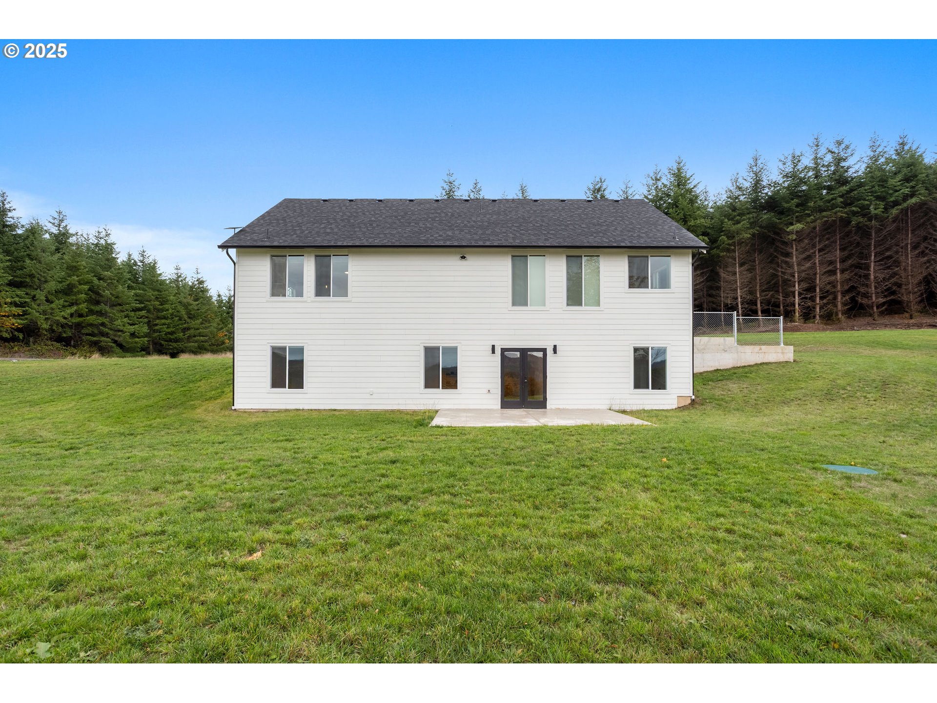 253 S GOBLE CREEK RD