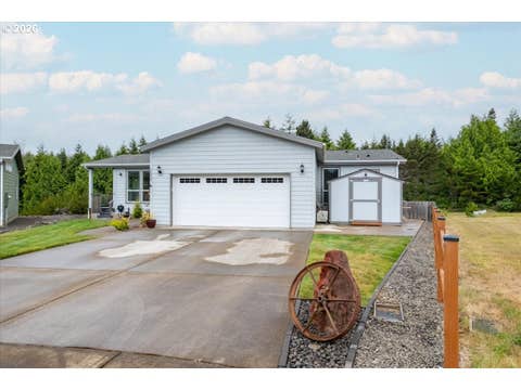 Photo of 2050 SW Green Ln, Waldport, OR 97394 (MLS # 503758537)