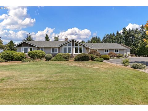Photo of 35514 Sunnyhill Ln, Pleasant Hill, OR 97455 (MLS # 674384560)