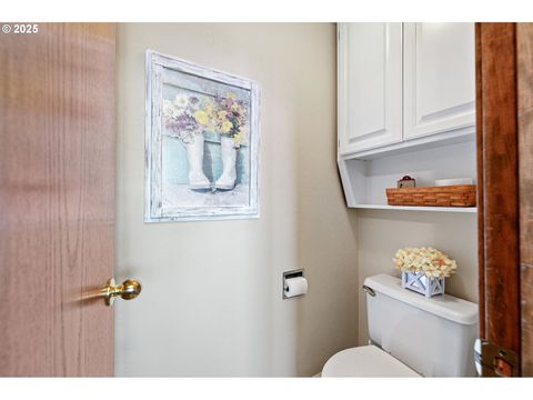 Tiny photo for 35514 Sunnyhill Ln, Pleasant Hill, OR 97455 (MLS # 674384560)