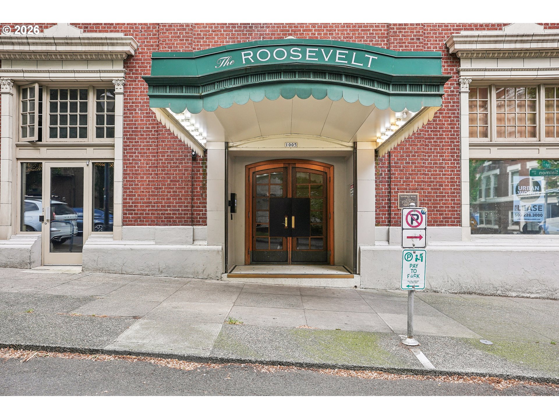 1005 SW PARK AVE 203