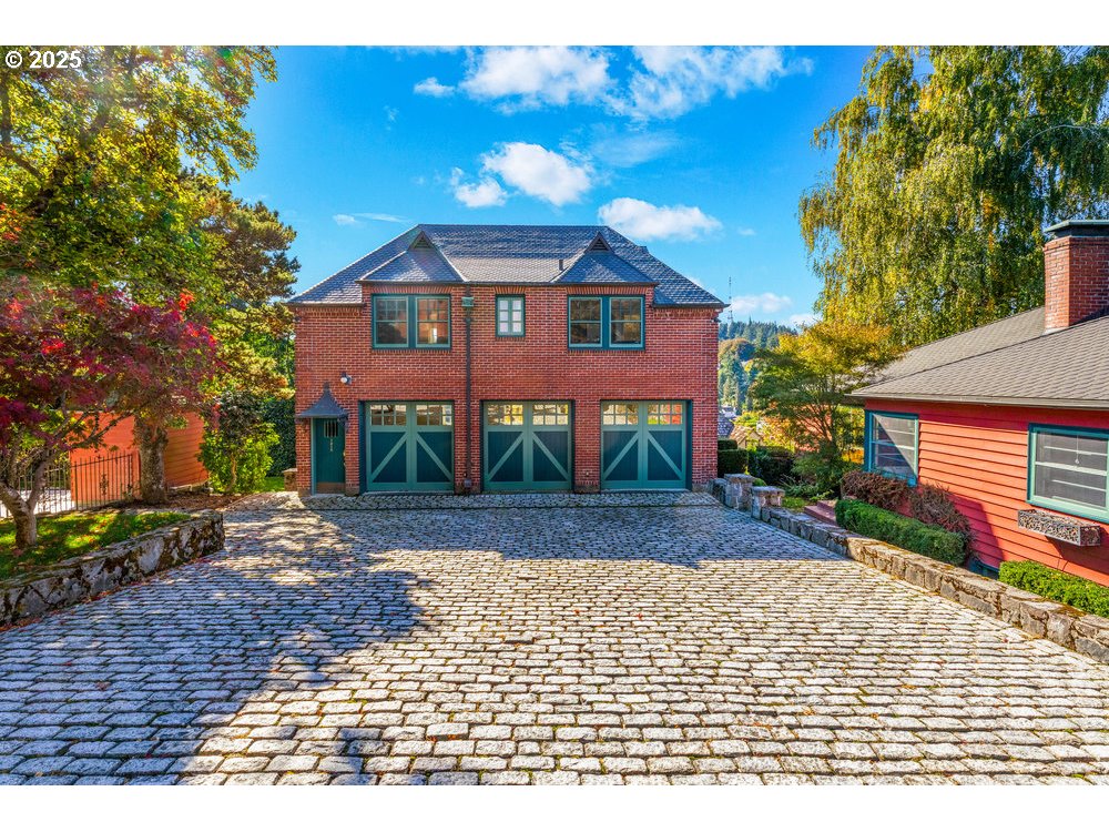 1816 SW HAWTHORNE TER