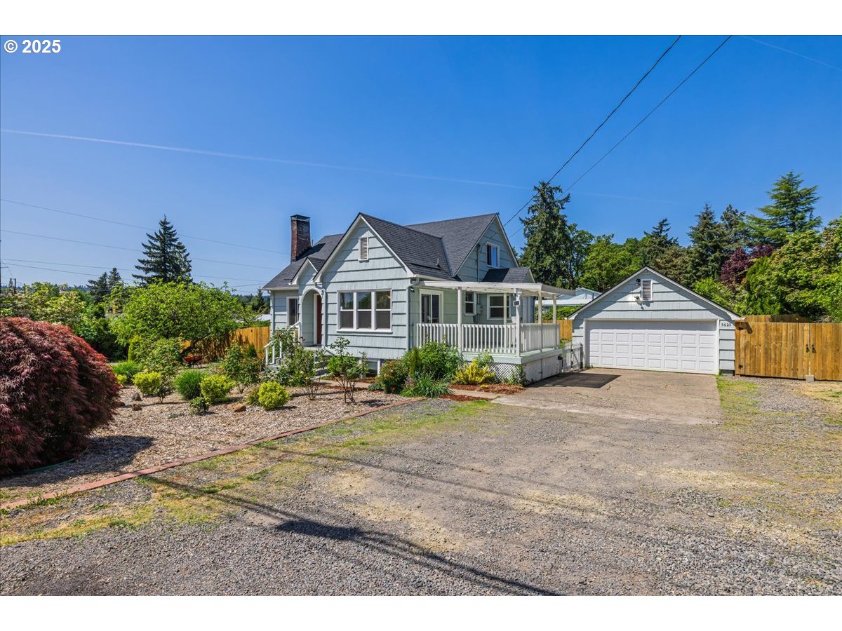 5625 SE JENNINGS AVE