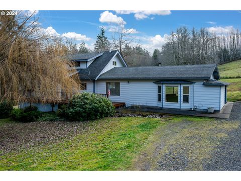 A home in Clatskanie