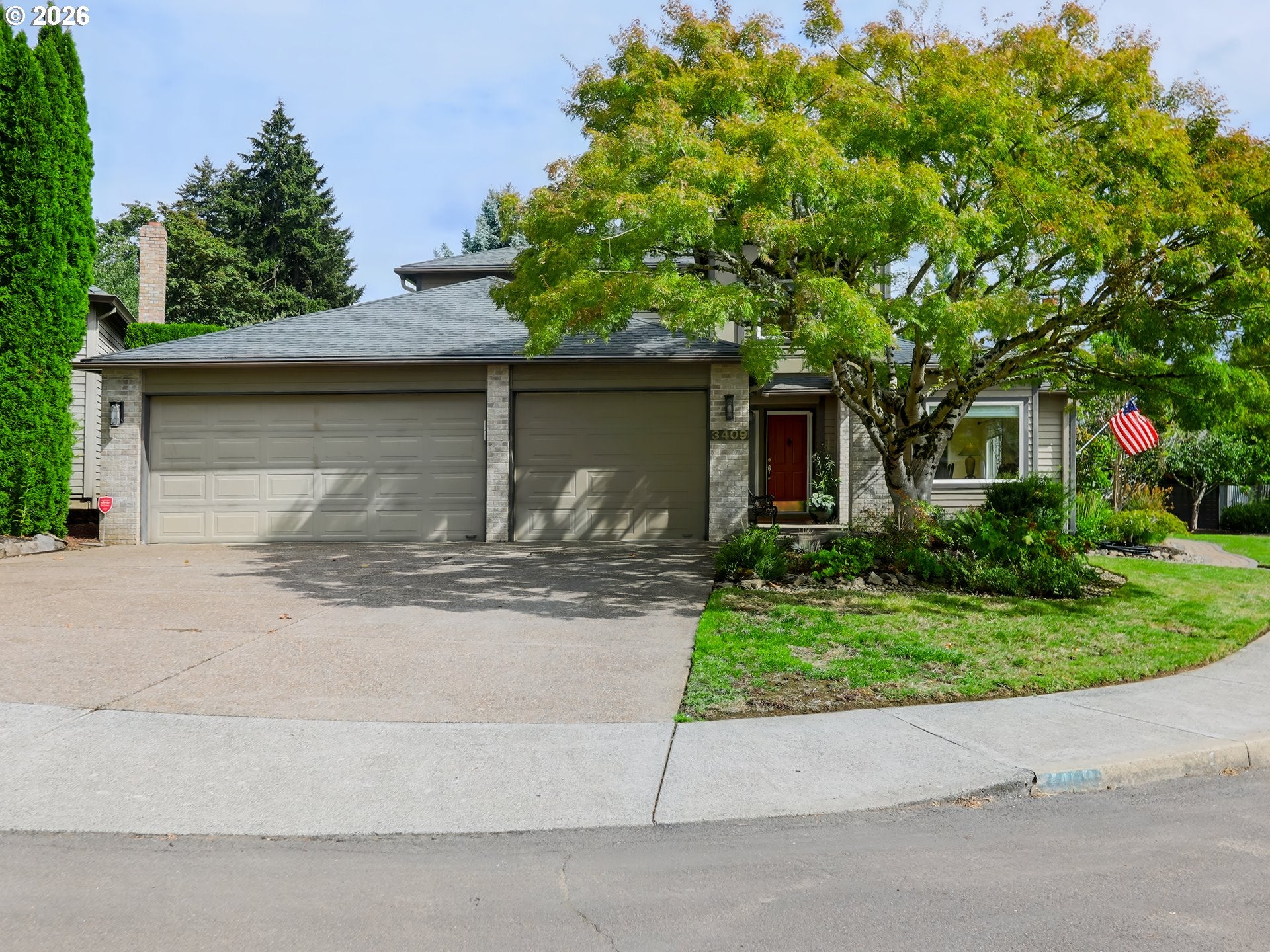 3409 SE BAYPOINT DR