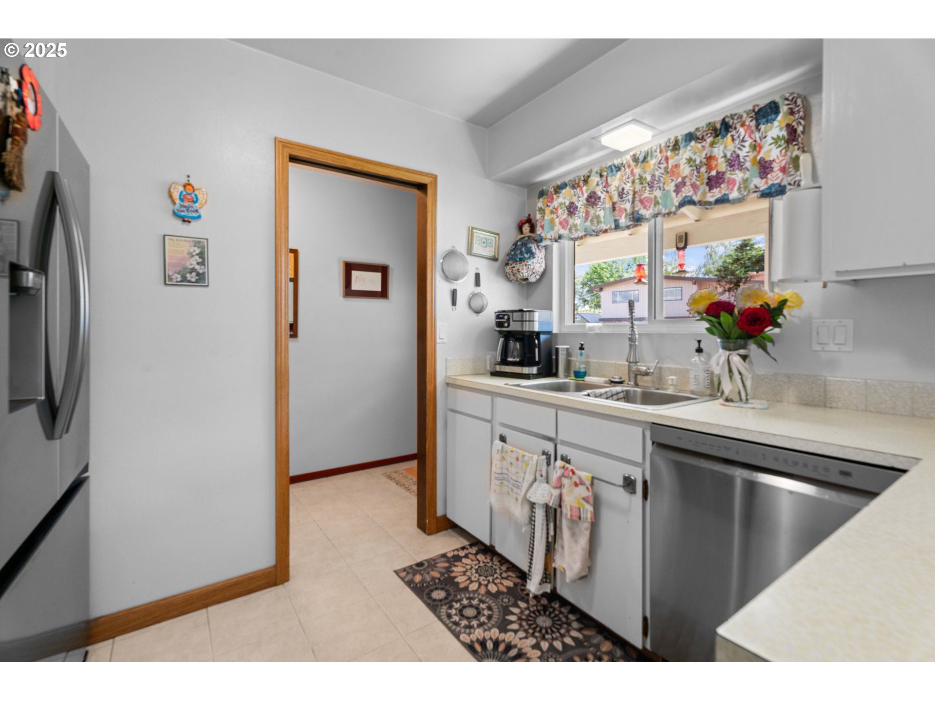 717 E 21ST PL