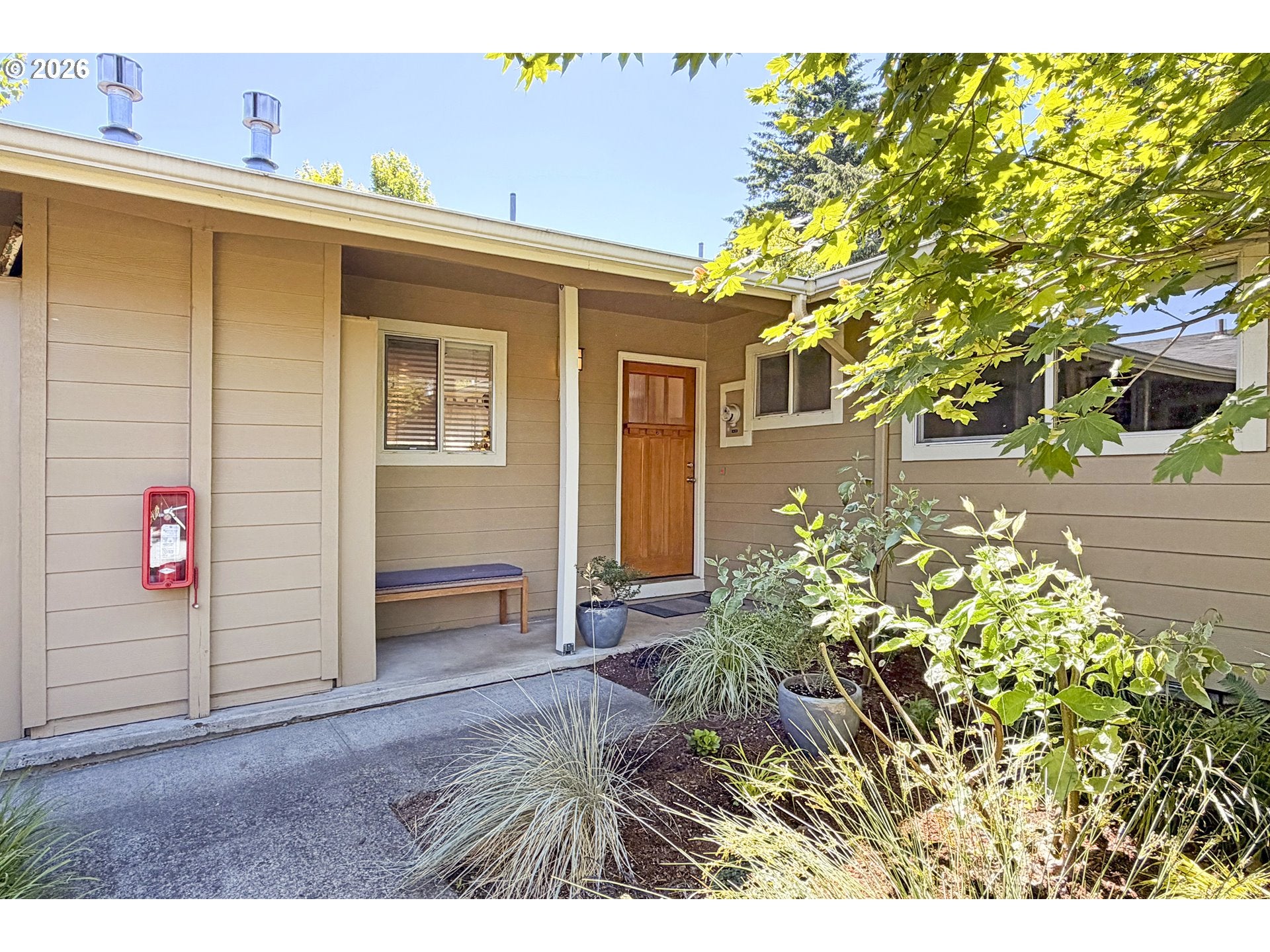 104 SE 73RD AVE