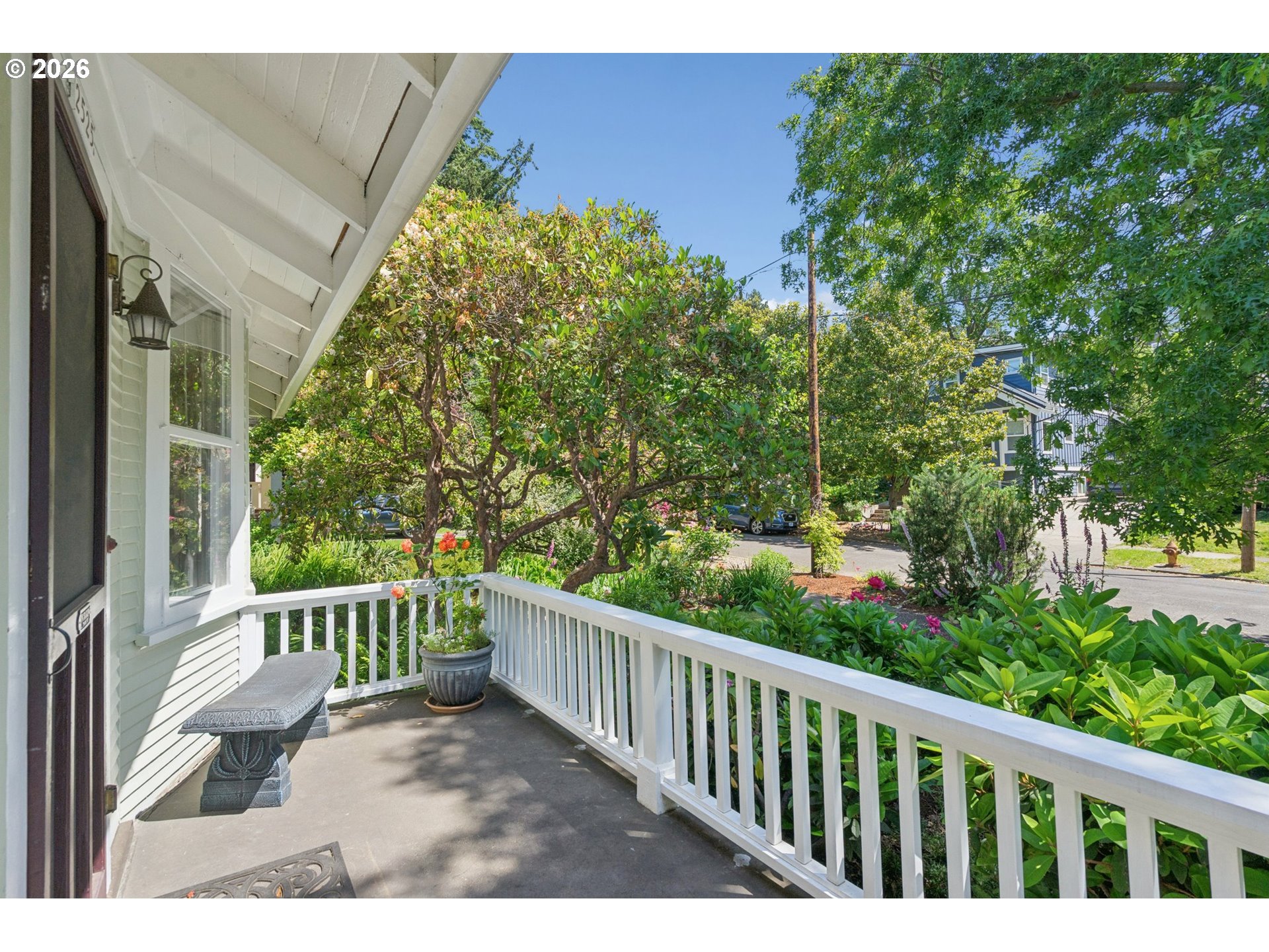 2525 NE 50TH AVE