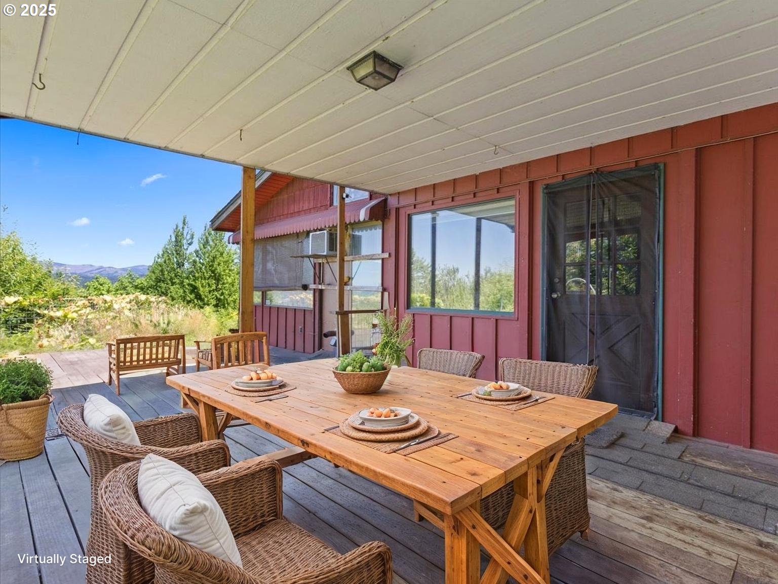 1800 NE CORBETT HILL RD