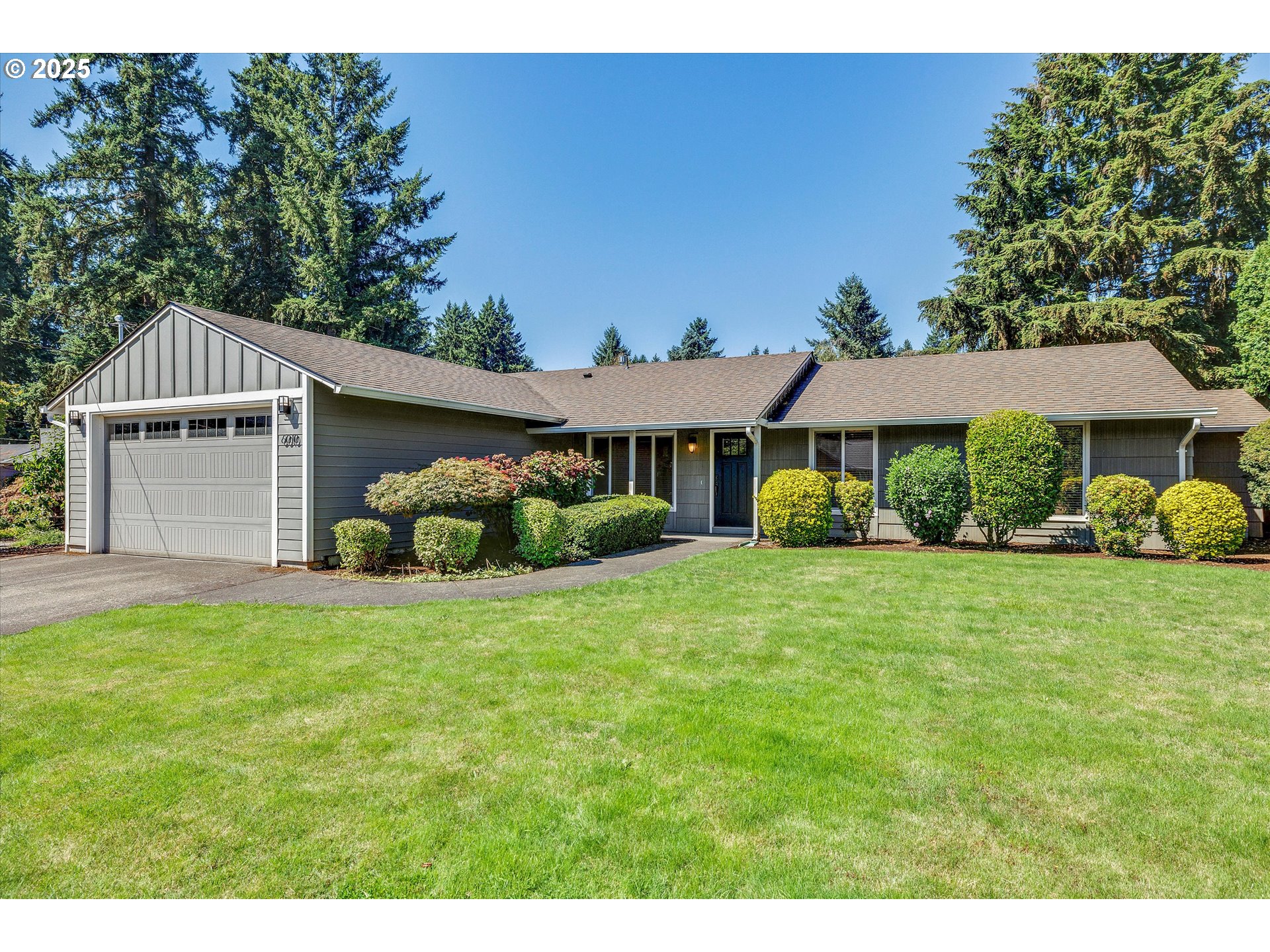 6010 FERNBROOK CIR