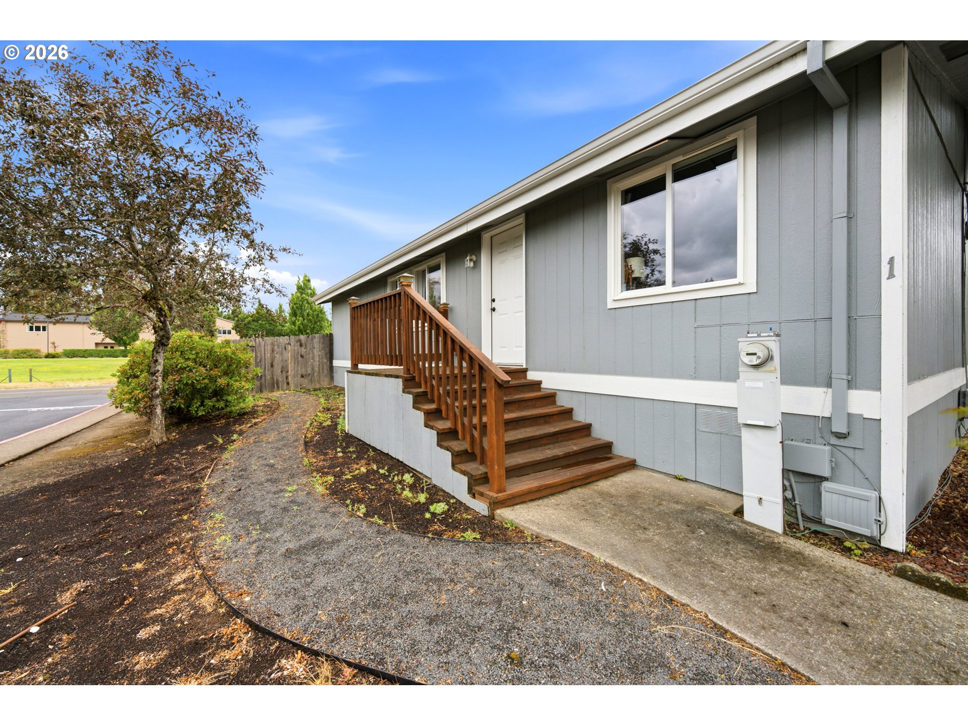 1949 SE Palmquist RD 1