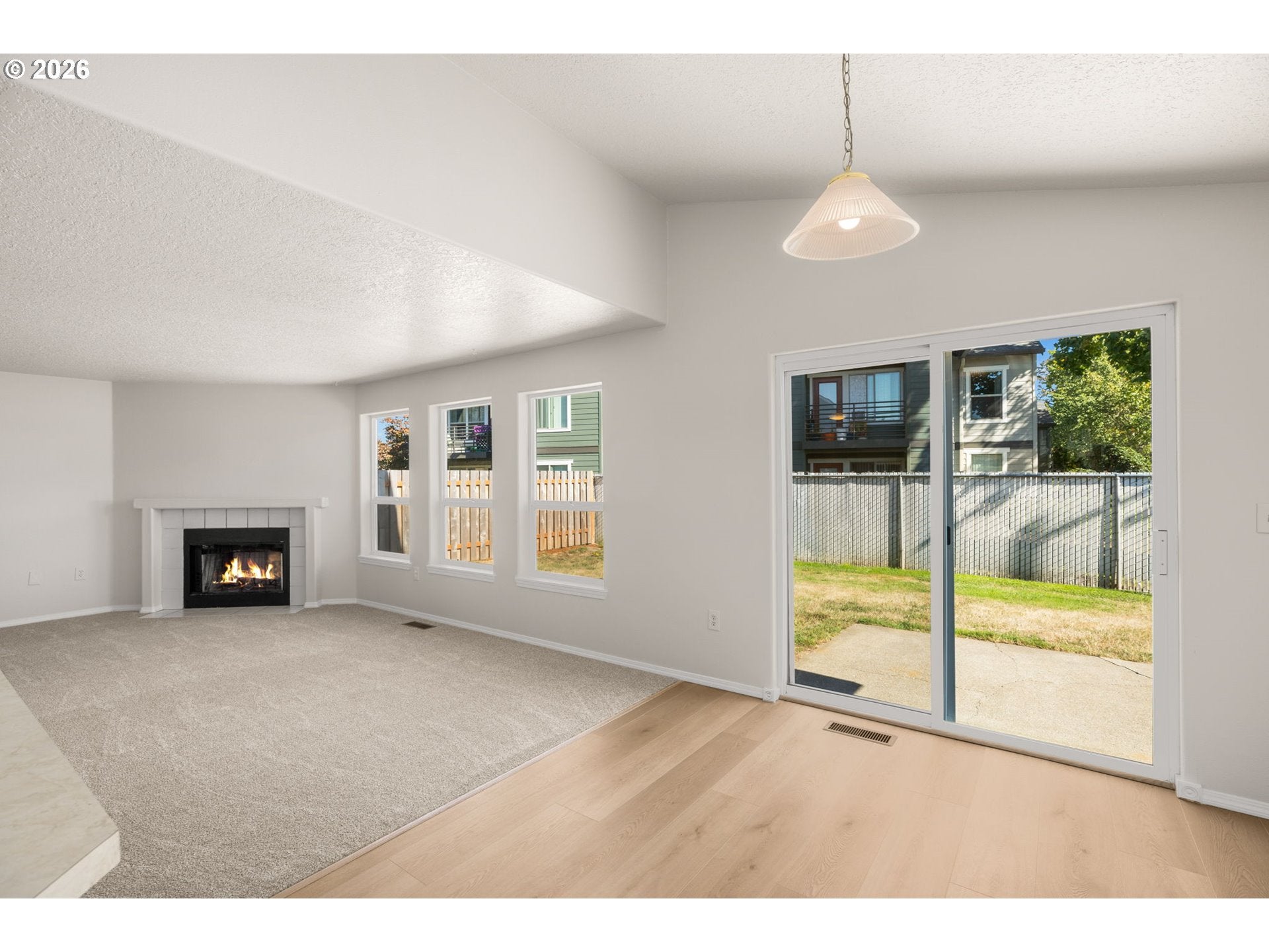 896 SE 74TH AVE