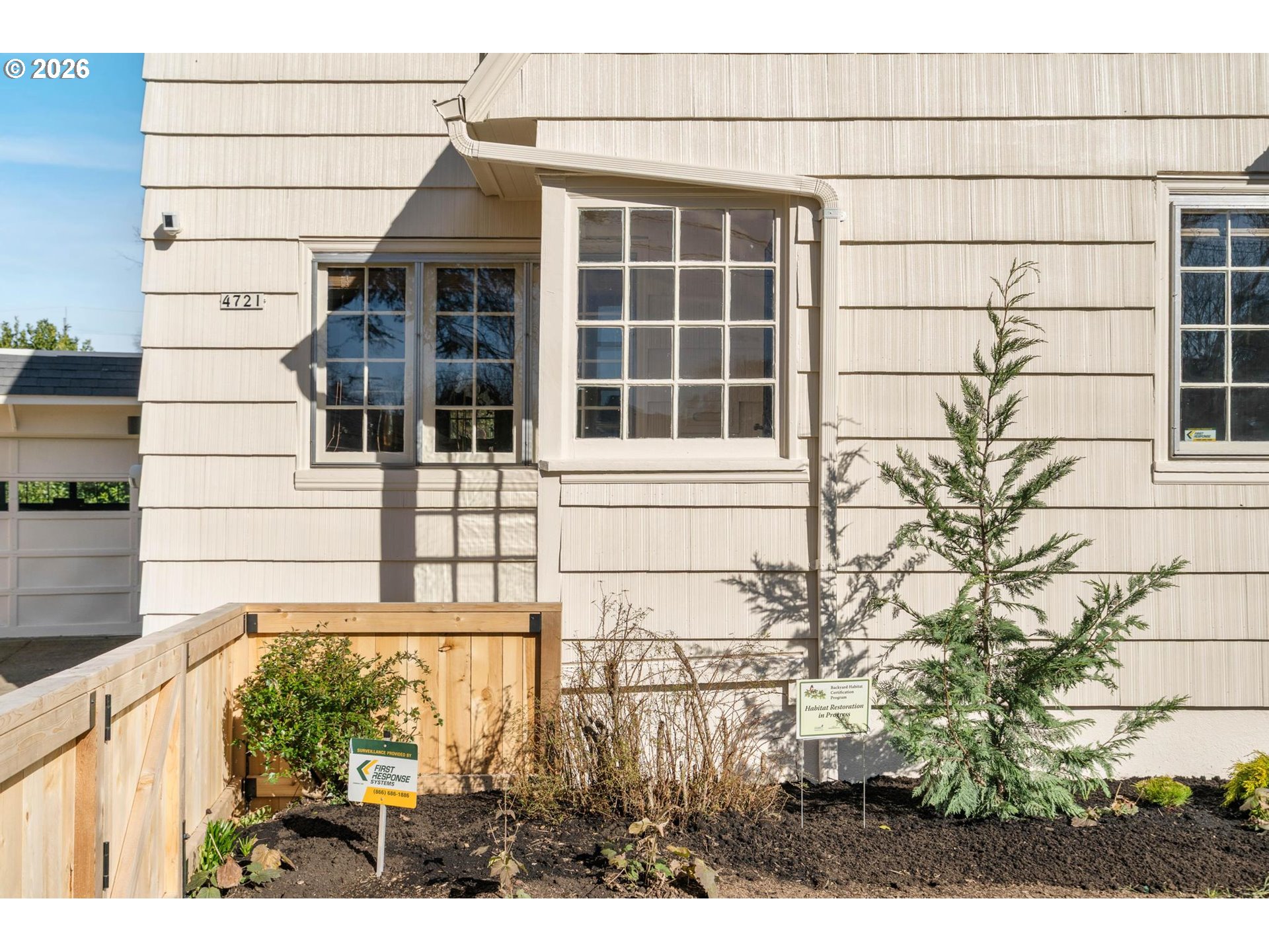 4721 NE WASCO ST