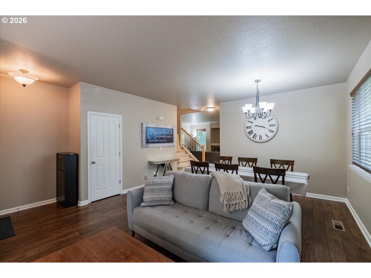 4887 SE FORSYTHE DR