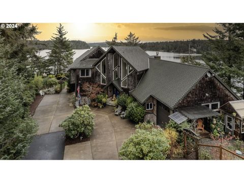 83505 SOUTH COVE WAY Florence OR 97439