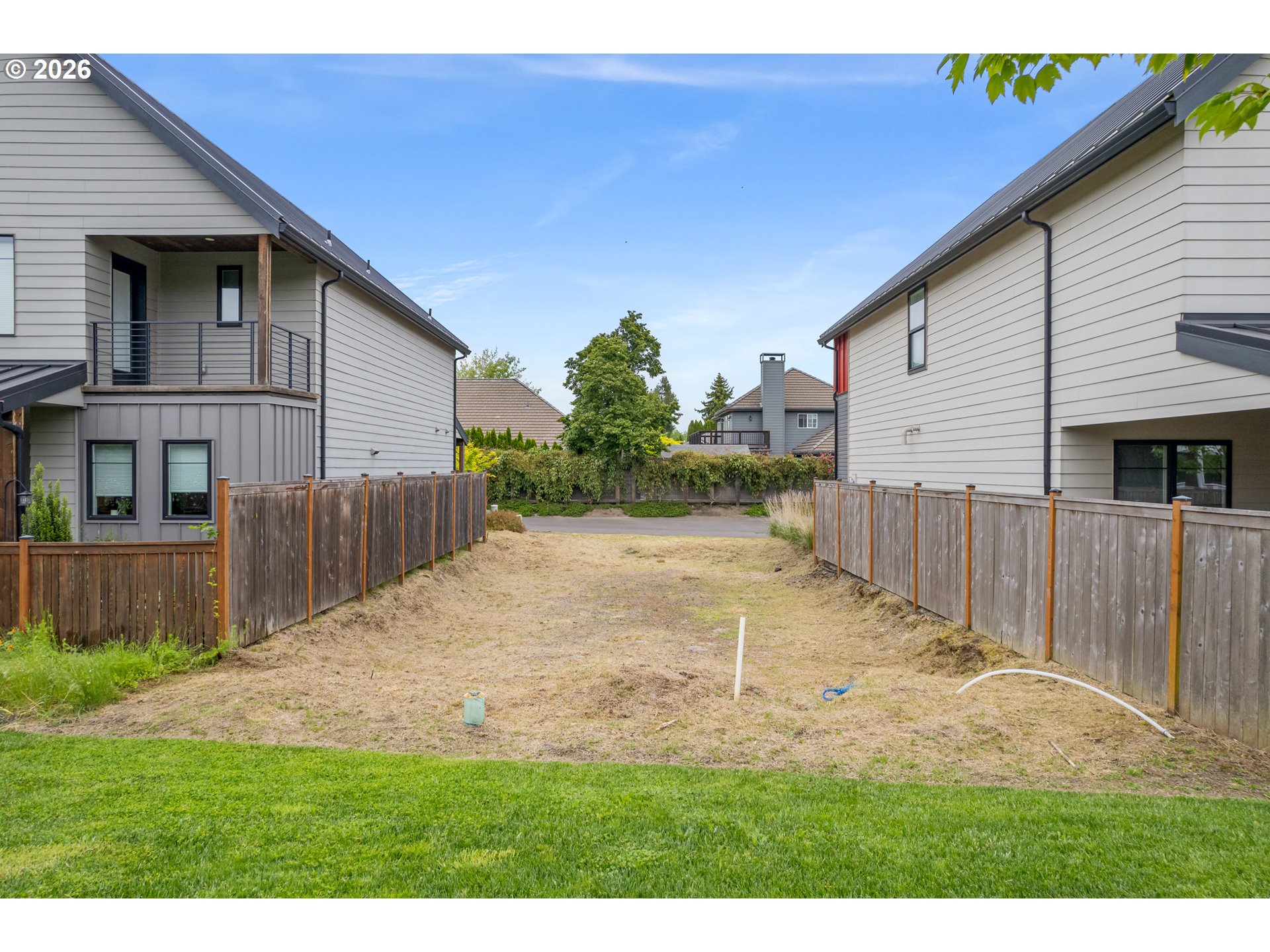 1921 ELKHORN DR
