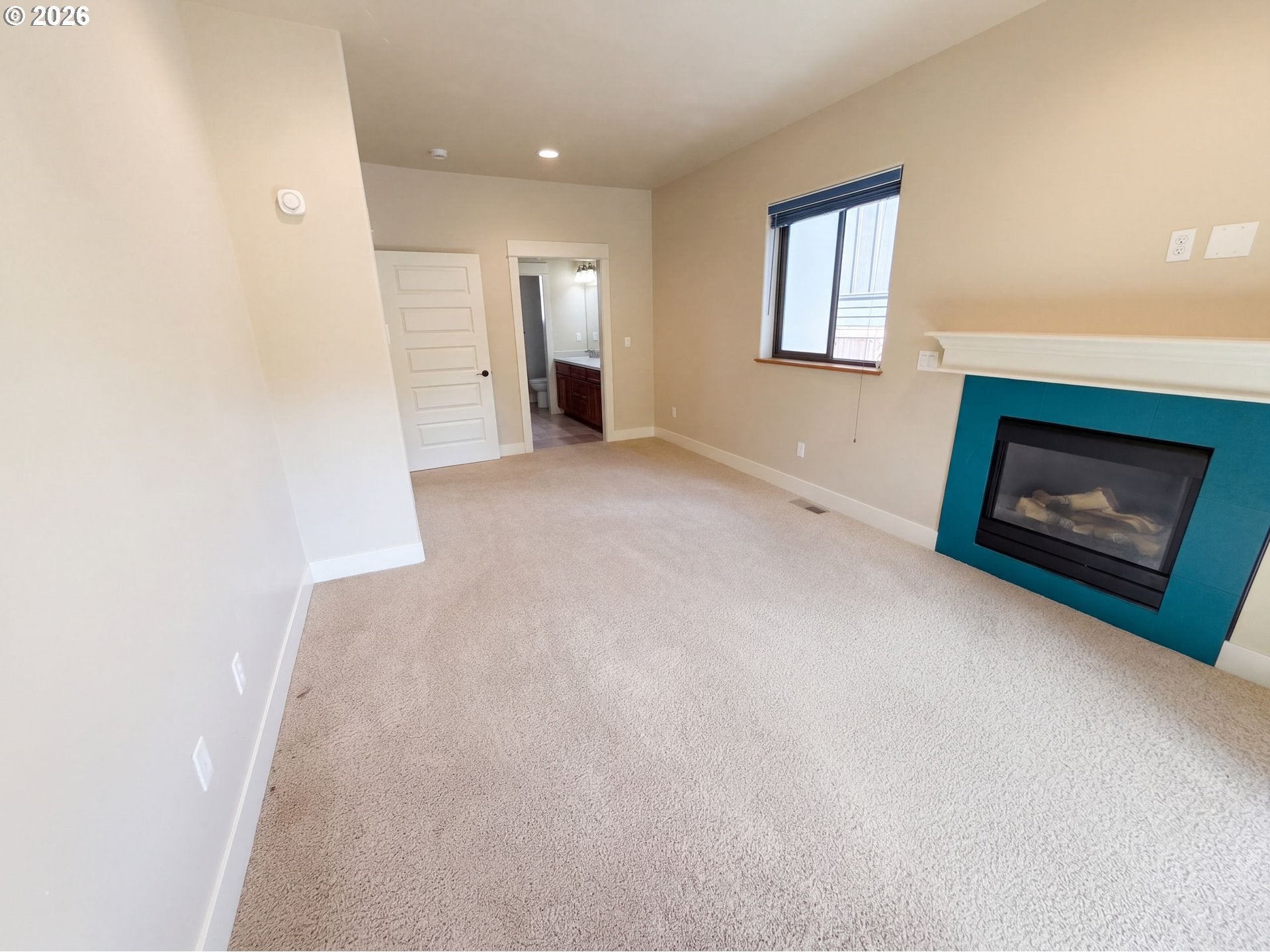 1125 W 28TH AVE