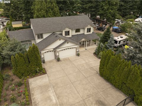 Photo of 12416 NE 39th St, Vancouver, WA 98682 (MLS # 184852793)