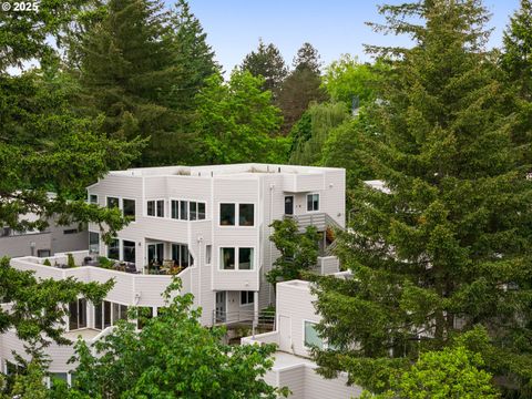48 EAGLE CREST DR 4A Lake Oswego OR 97035