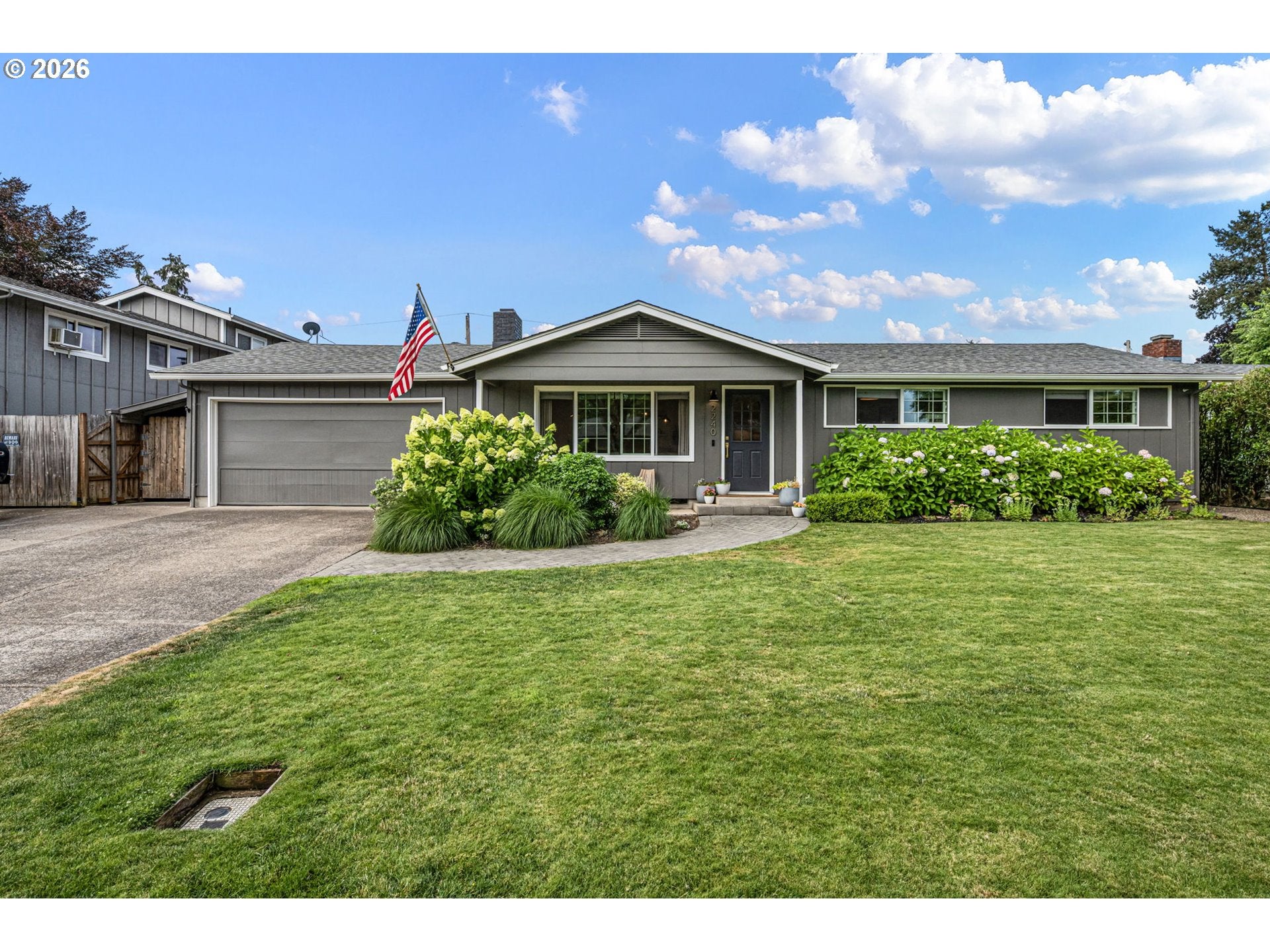 2240 VALHALLA ST