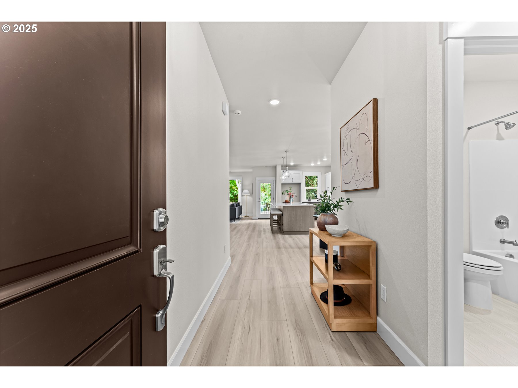 16401 SW Cambridge LN