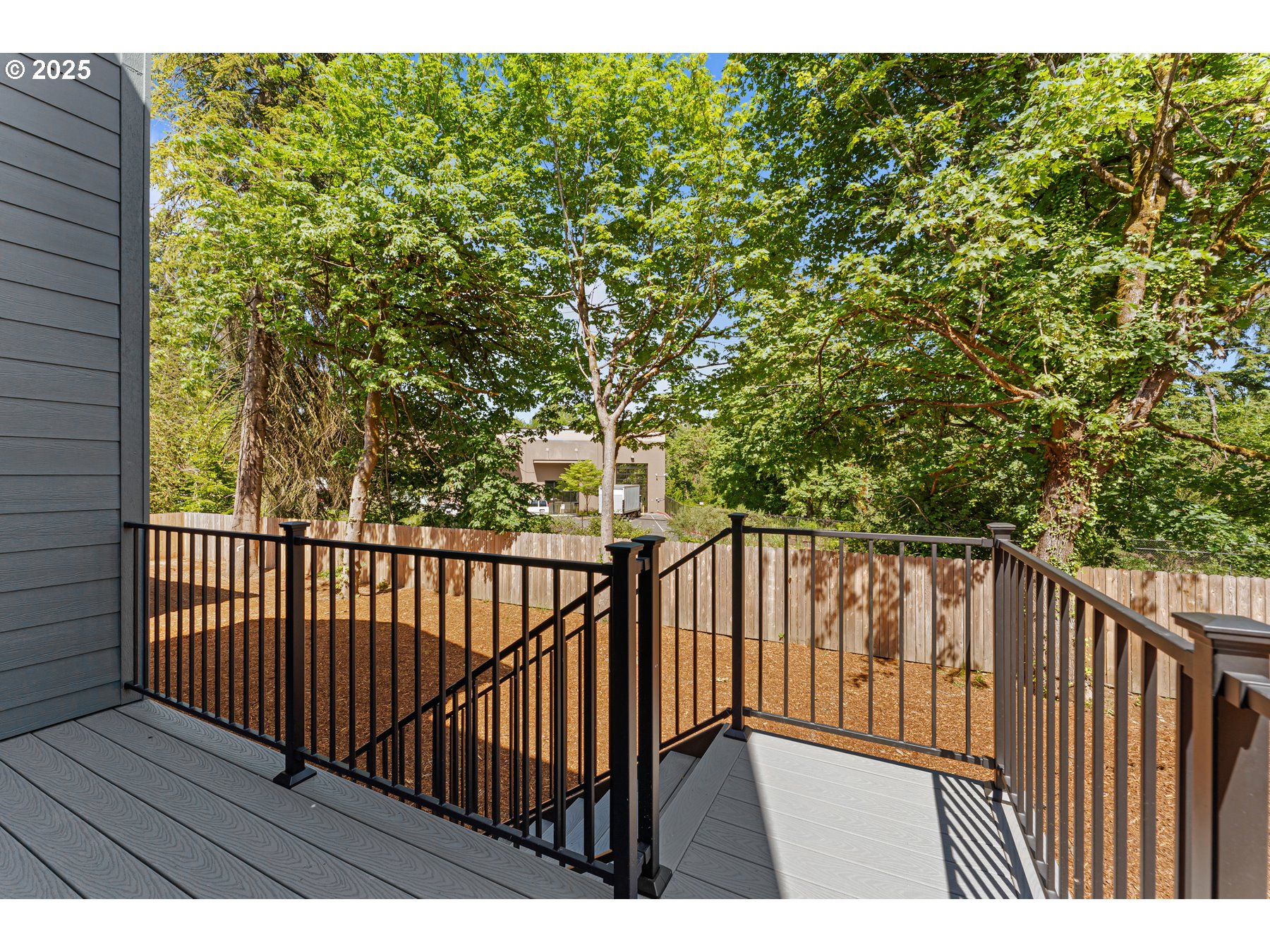 16401 SW Cambridge LN