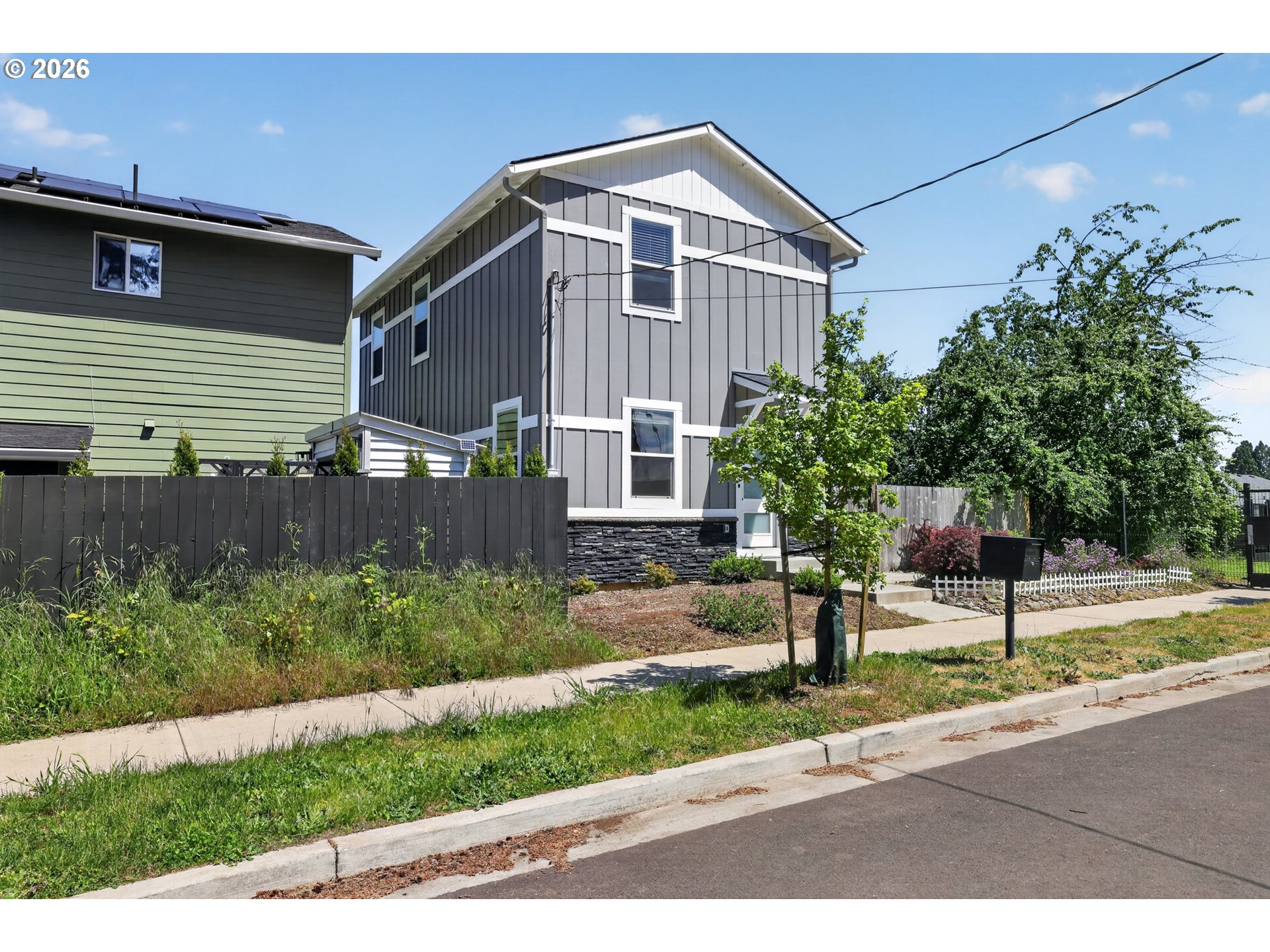 211 ETHEL ST