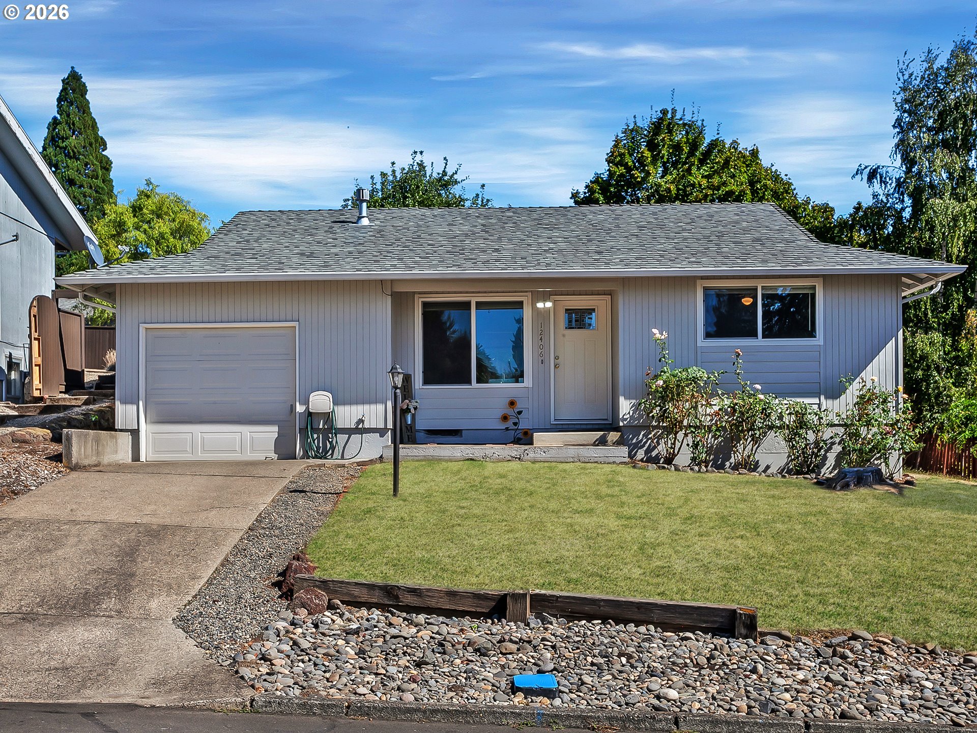 12406 SE SEQUOIA AVE