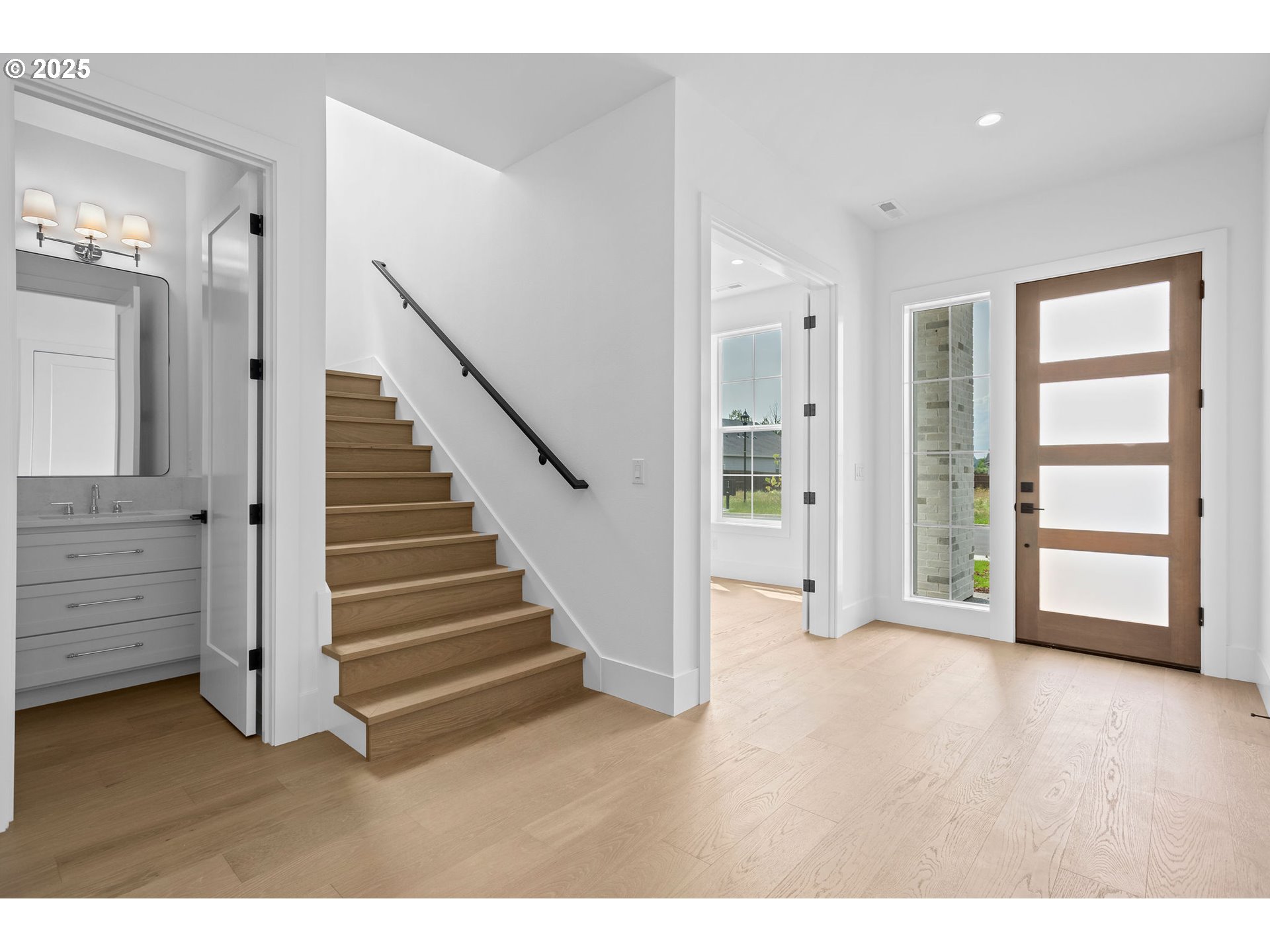 141 SE 24TH AVE