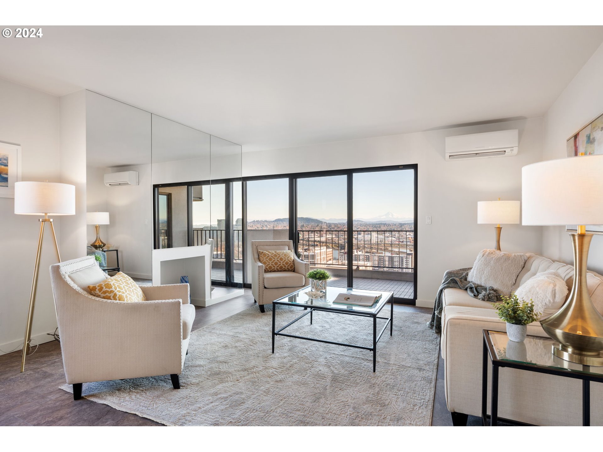 2221 SW 1ST AVE 1622