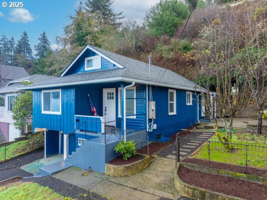 Photo 1 of 38 — 428 ELM AVE, Reedsport, OR 97467