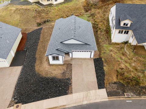 A home in Roseburg