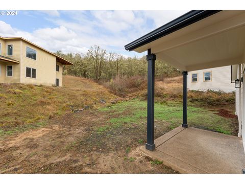 A home in Roseburg