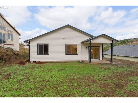 A home in Roseburg