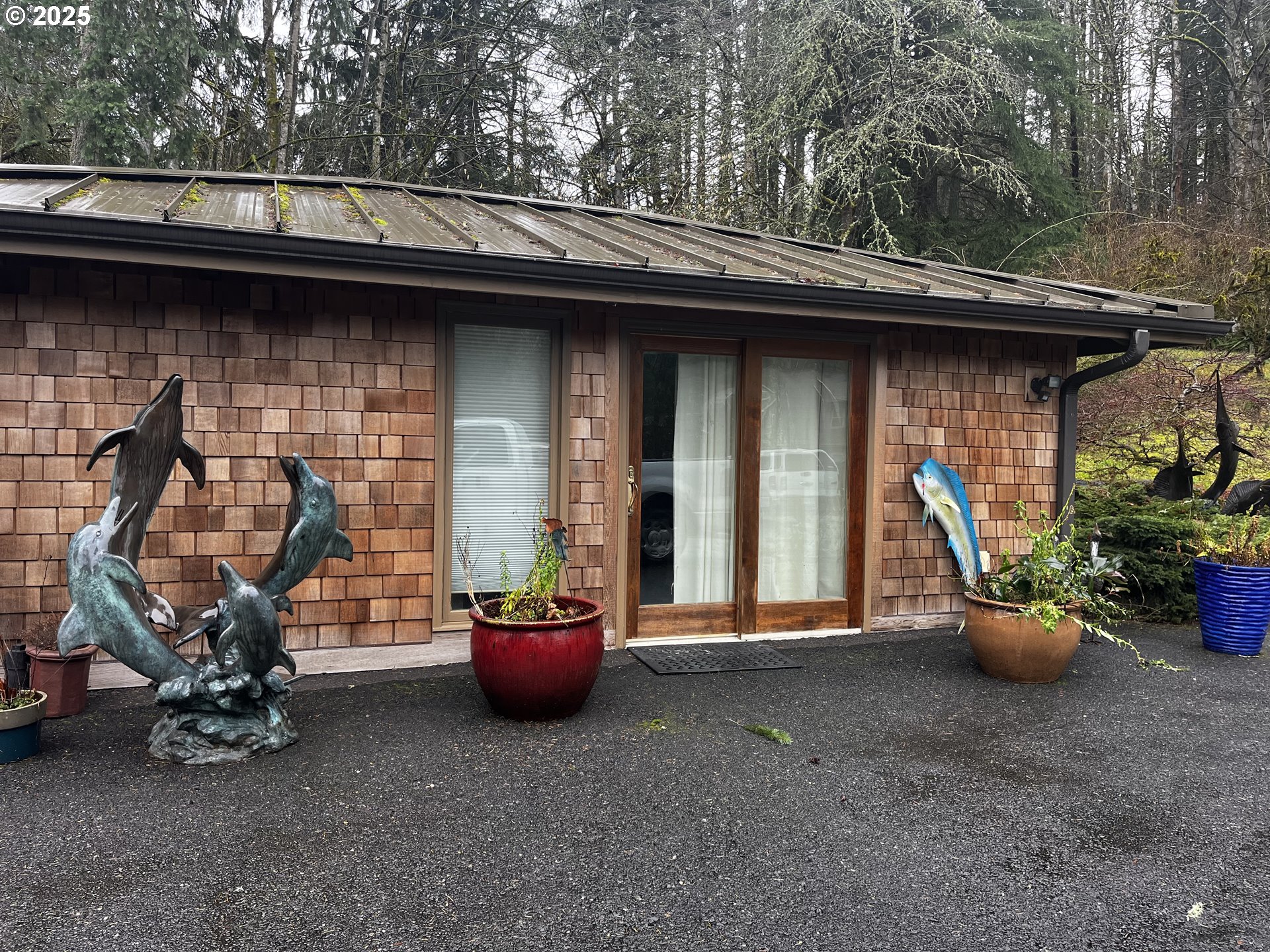 2847 LEWIS RIVER RD