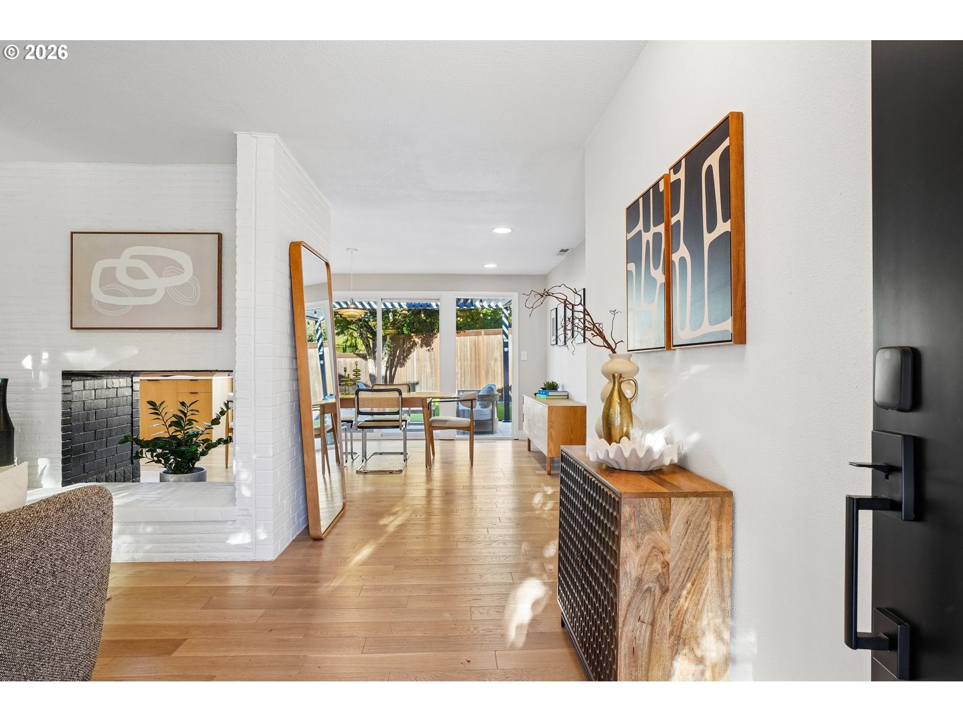 2250 SW BURBANK AVE