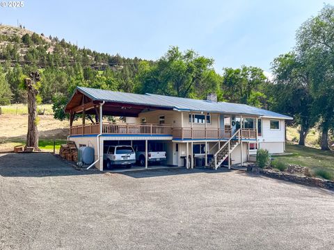 600 SE 2ND AVE John Day OR 97845