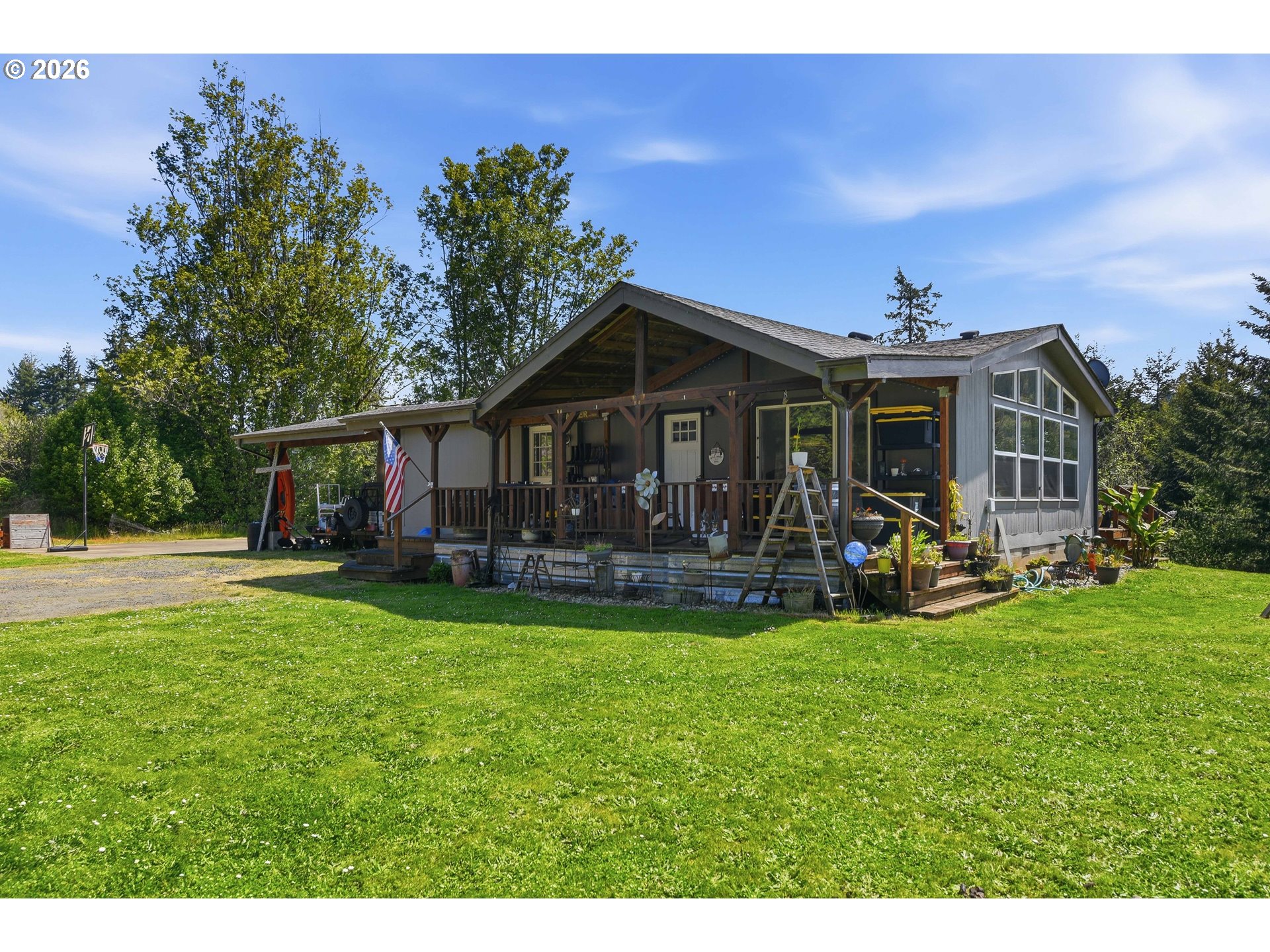 63562 DANIELS CREEK RD
