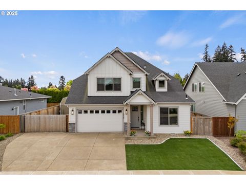 1039 NE 15TH AVE Canby OR 97013