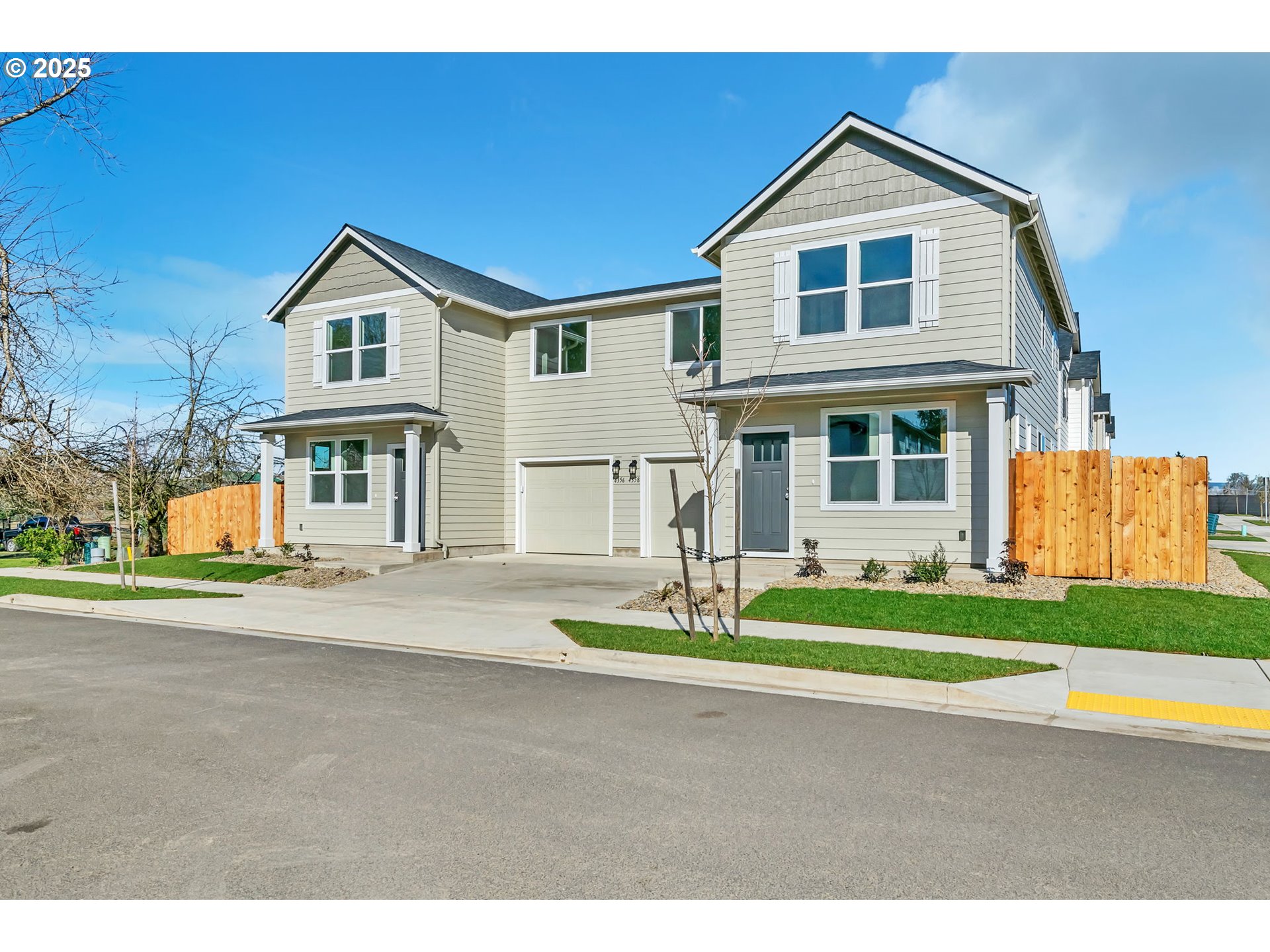 4356/4358 KALMIA ST
