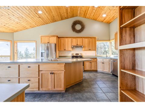 A home in Prineville