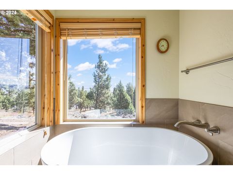 A home in Prineville