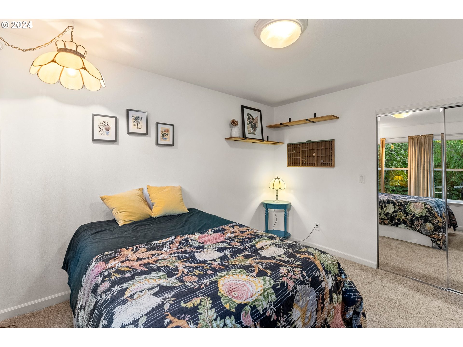 Eugene, Oregon 97405, United States, 5 Bedrooms Bedrooms, ,3 BathroomsBathrooms,Residential,Pending,42582