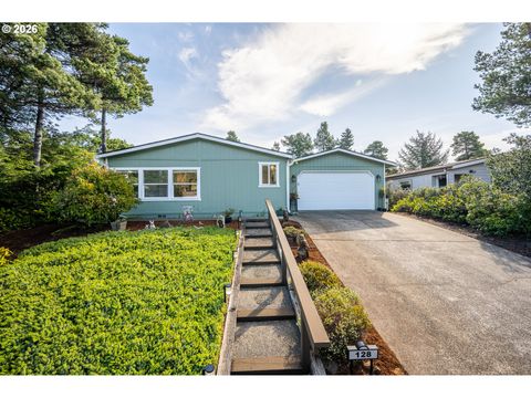 128 EVERGREEN LN Florence OR 97439