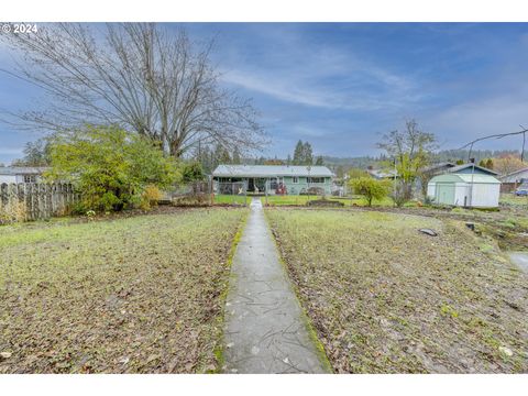 A home in Oakridge