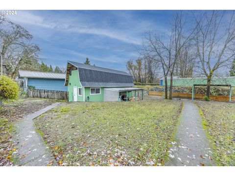 A home in Oakridge