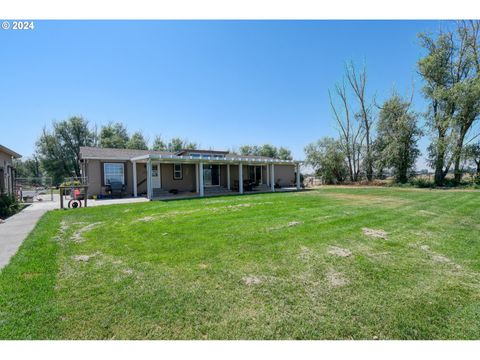 A home in Hermiston