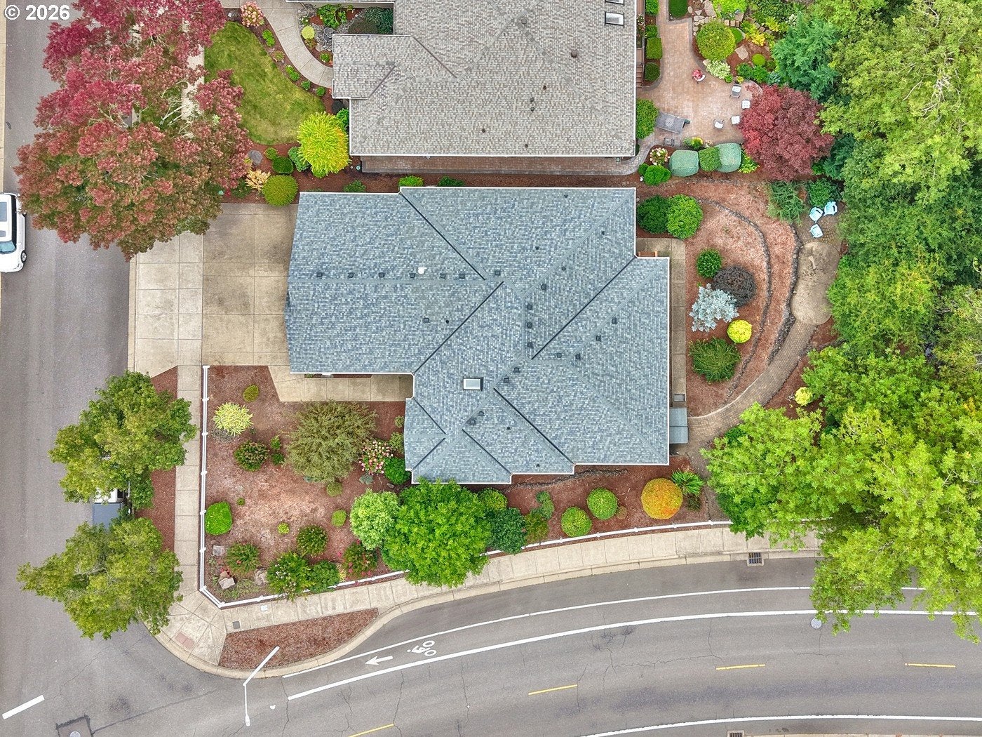1395 NW WEST MEADOWS DR