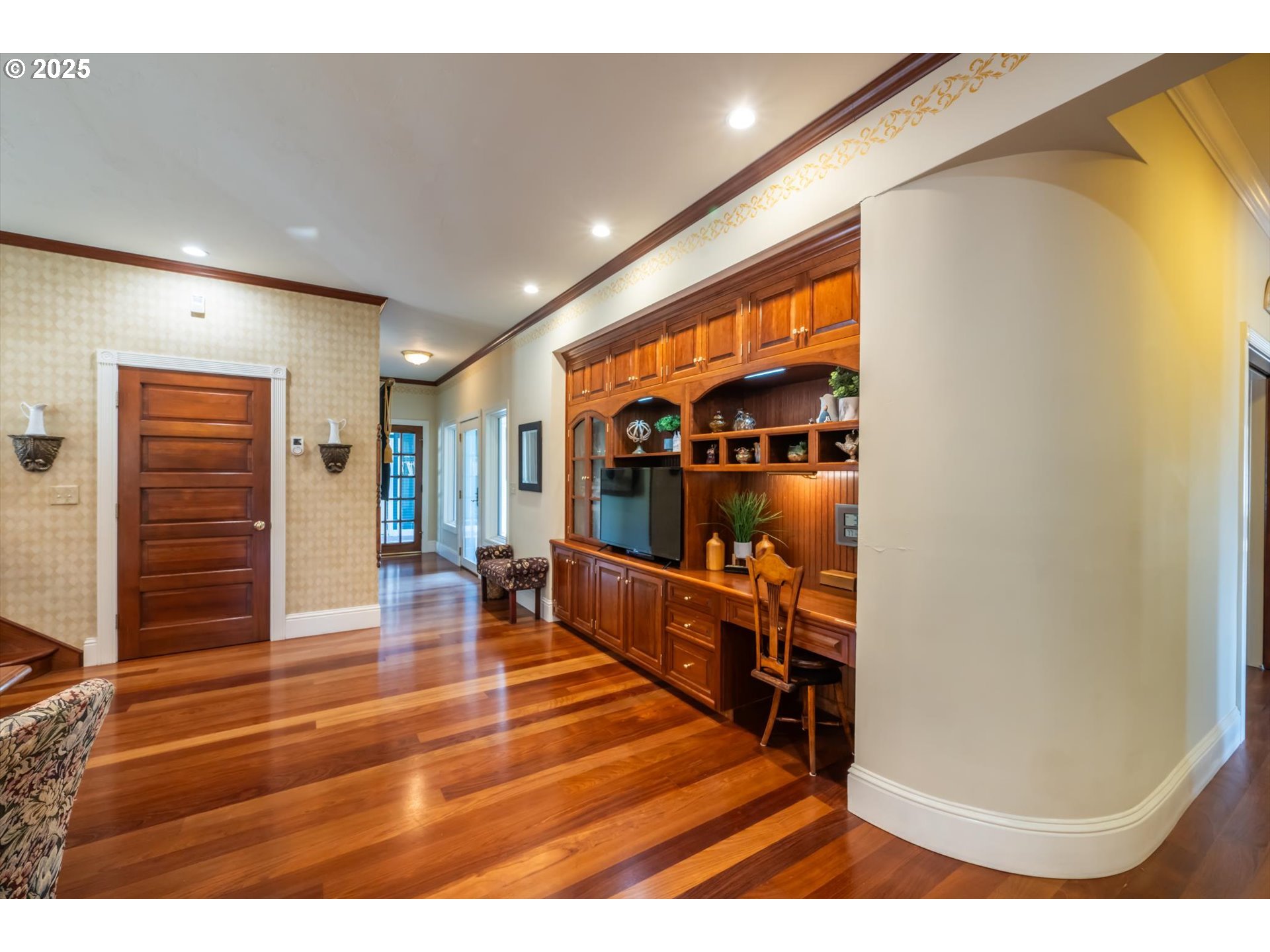 Bandon, Oregon 97411, United States, 4 Bedrooms Bedrooms, ,6 BathroomsBathrooms,Residential,Active,179836