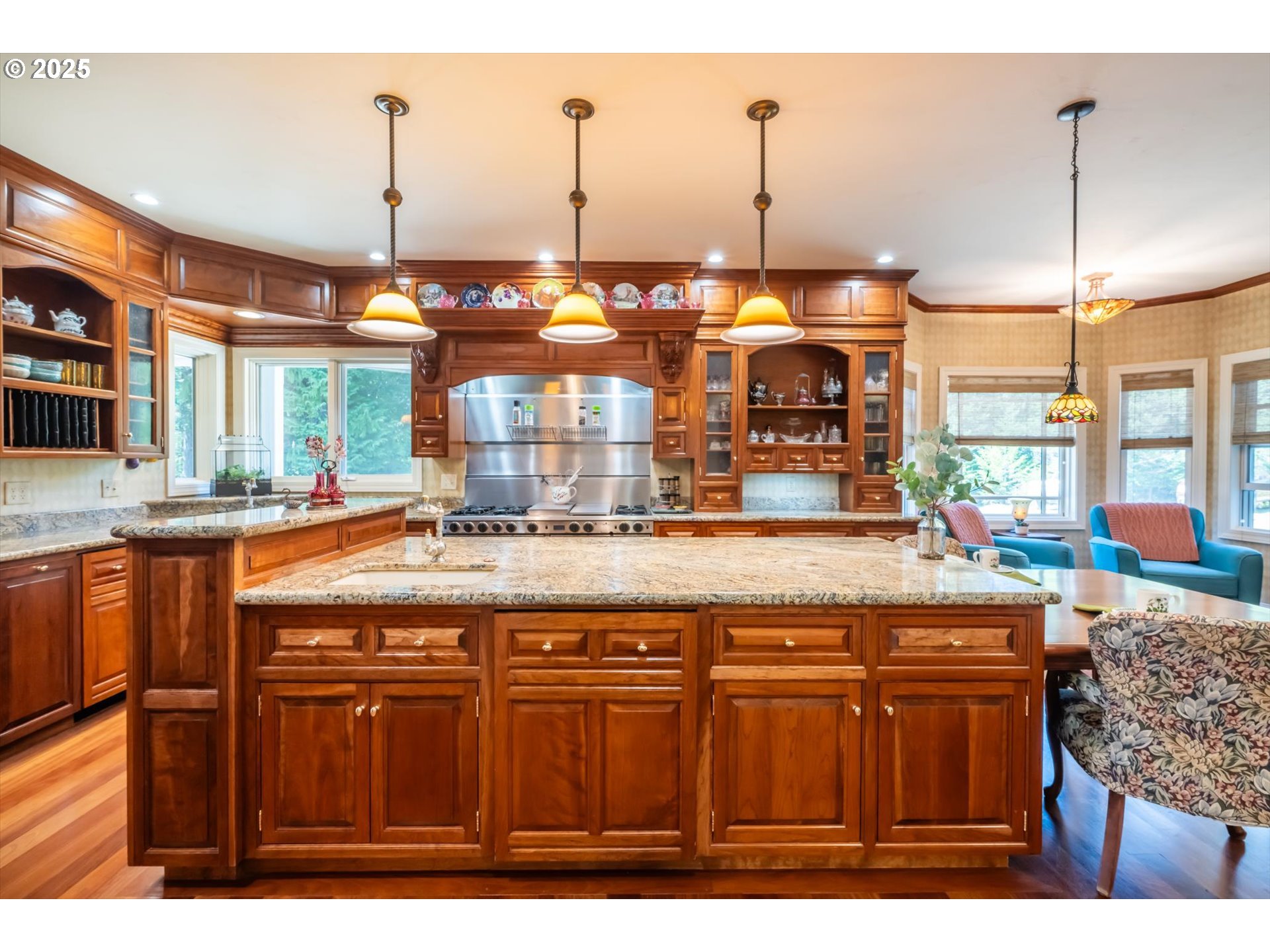 Bandon, Oregon 97411, United States, 4 Bedrooms Bedrooms, ,6 BathroomsBathrooms,Residential,Active,179836